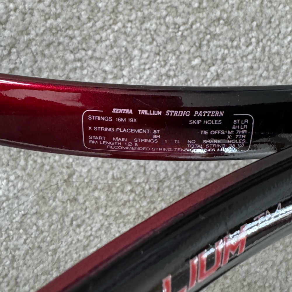 Sentra Trillum Tennis Racket - Picture 4 of 5